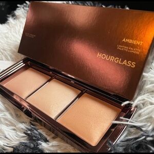 Hourglass Ambient Lighting Palette - Bronze and Cream